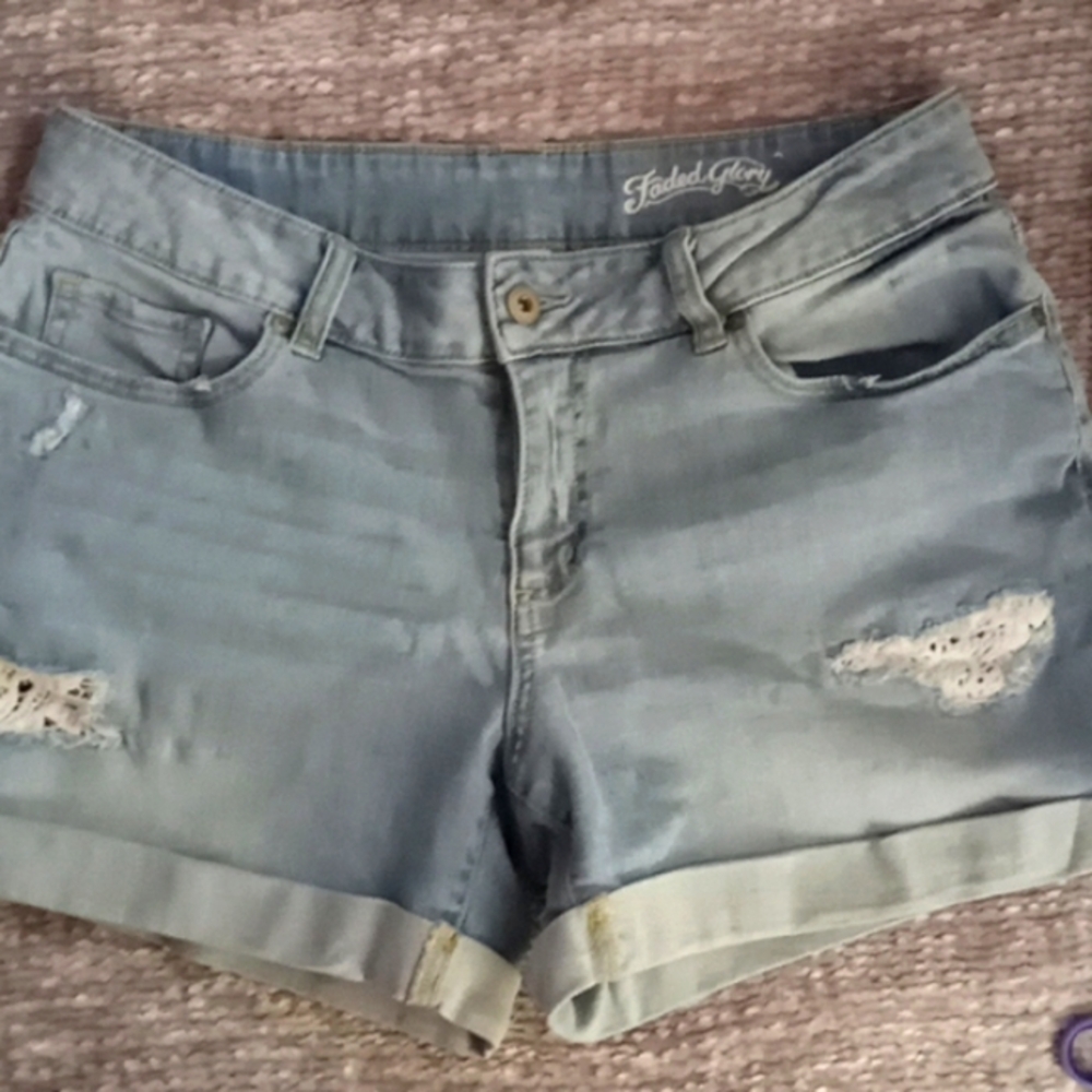 Vtg Faded Glory Denim Shorts W/Lace Accents Size 10